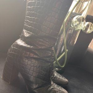 Stella McCartney Alligator Boots 38/8US